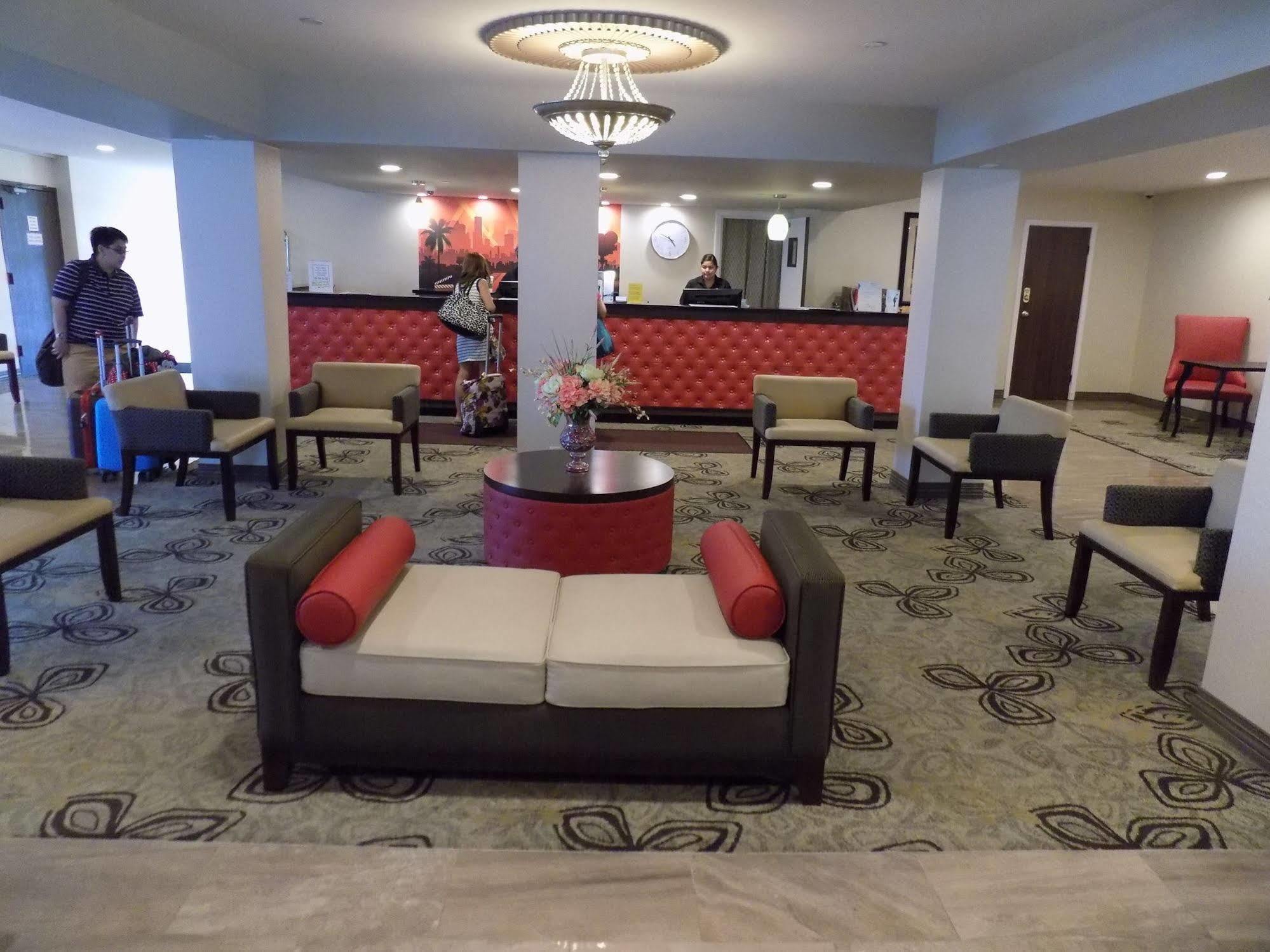 Ramada By Wyndham Burbank Airport Hotell Exteriör bild